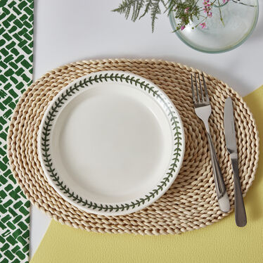 Laurel Leaf Set of 6 Small Dinner Plates